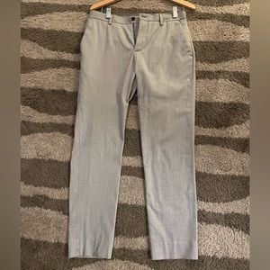 Grey men’s dress pants size S.
